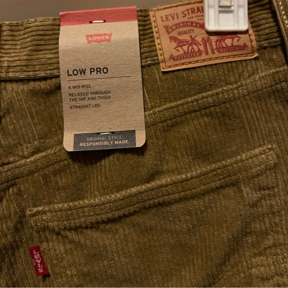 WOMEN’S LEVI’S CORDUROY PANTS LOW PRO - Picture 6 of 6